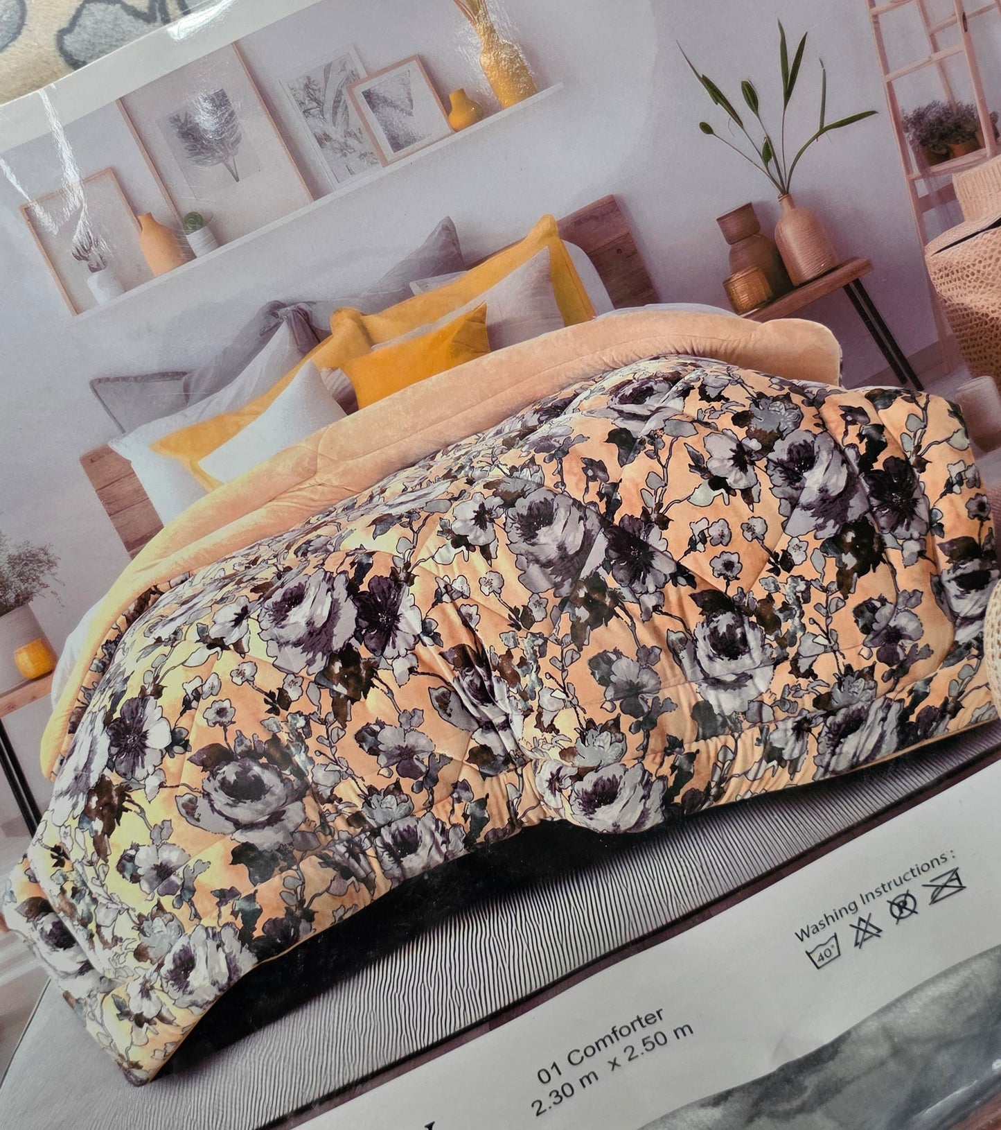 Monte Carlo Premium Luxury Quilt