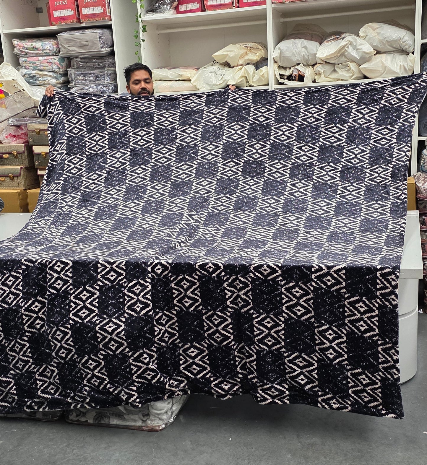 Printed All-Season Duvet Cover – Reversible