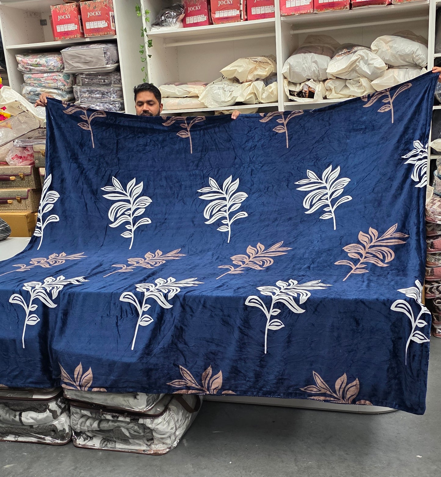 Printed All-Season Duvet Cover – Reversible