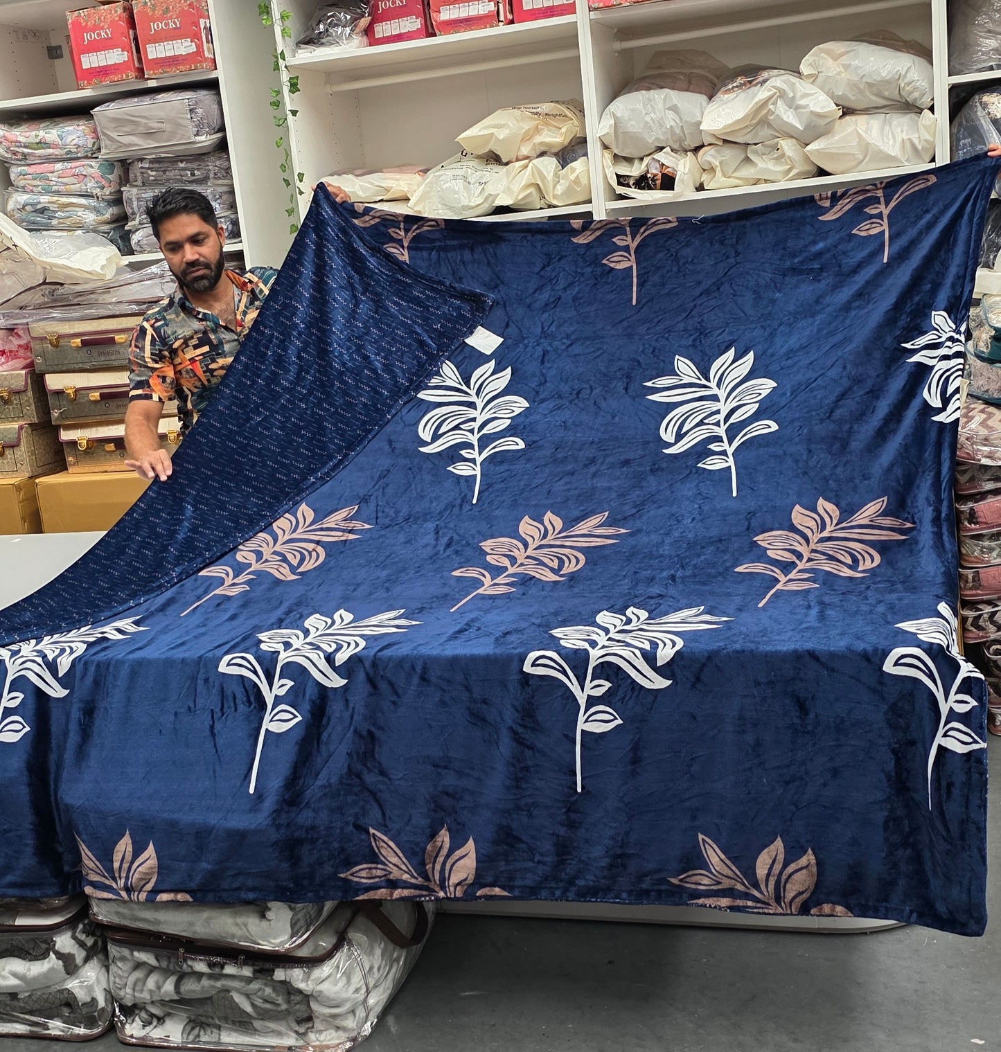 Printed All-Season Duvet Cover – Reversible