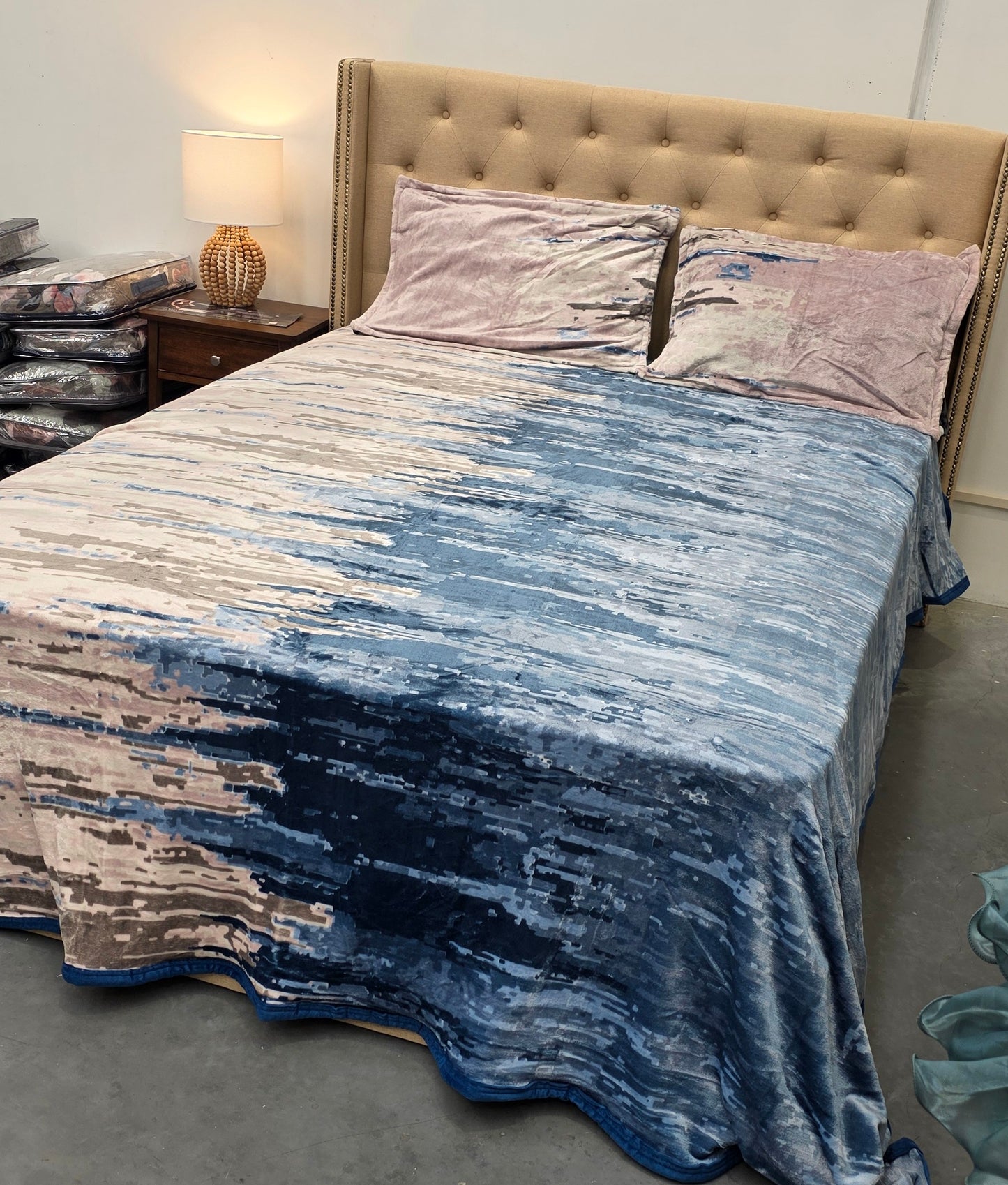 Warm Bedsheet Set