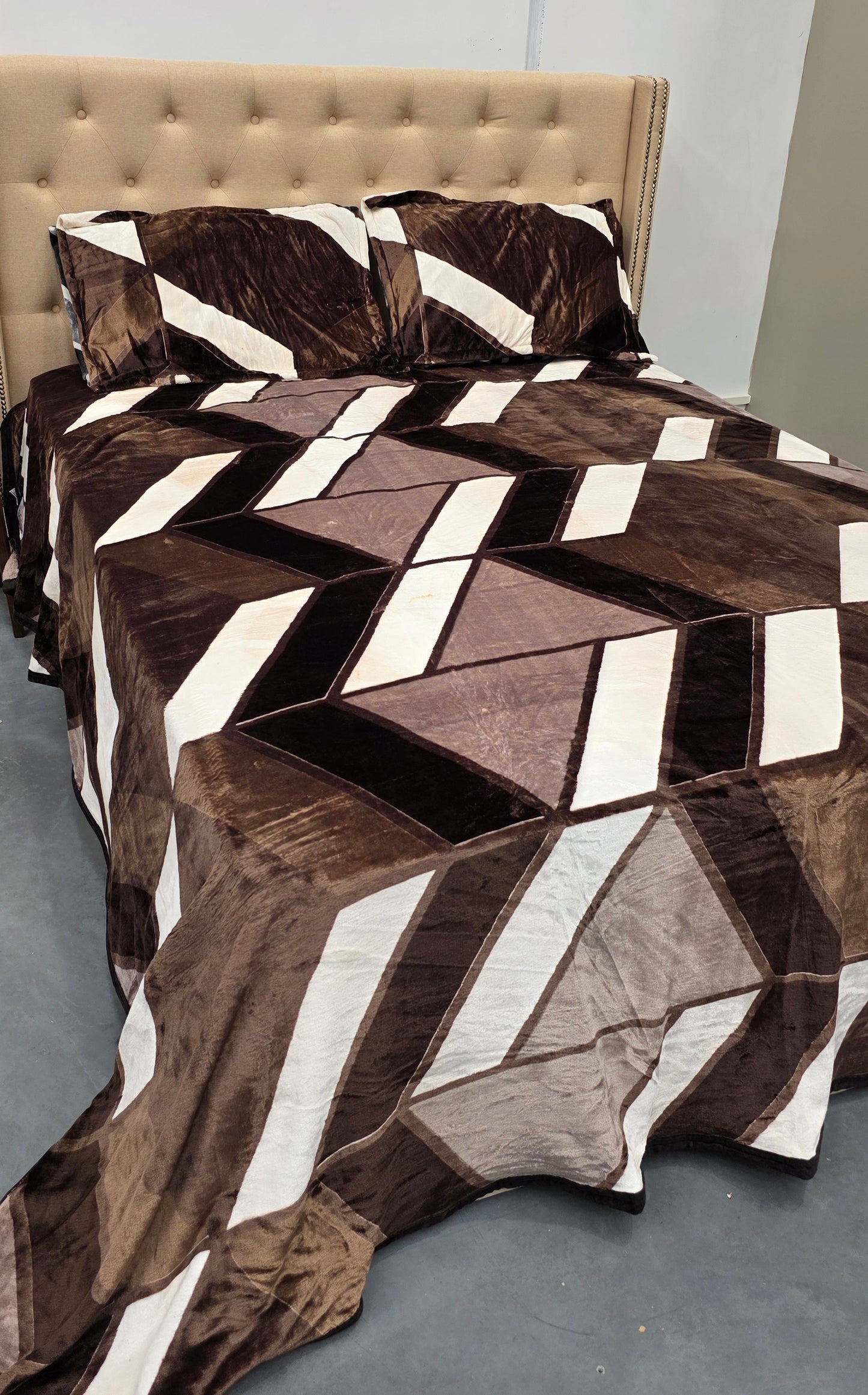 Warm Bedsheet Set