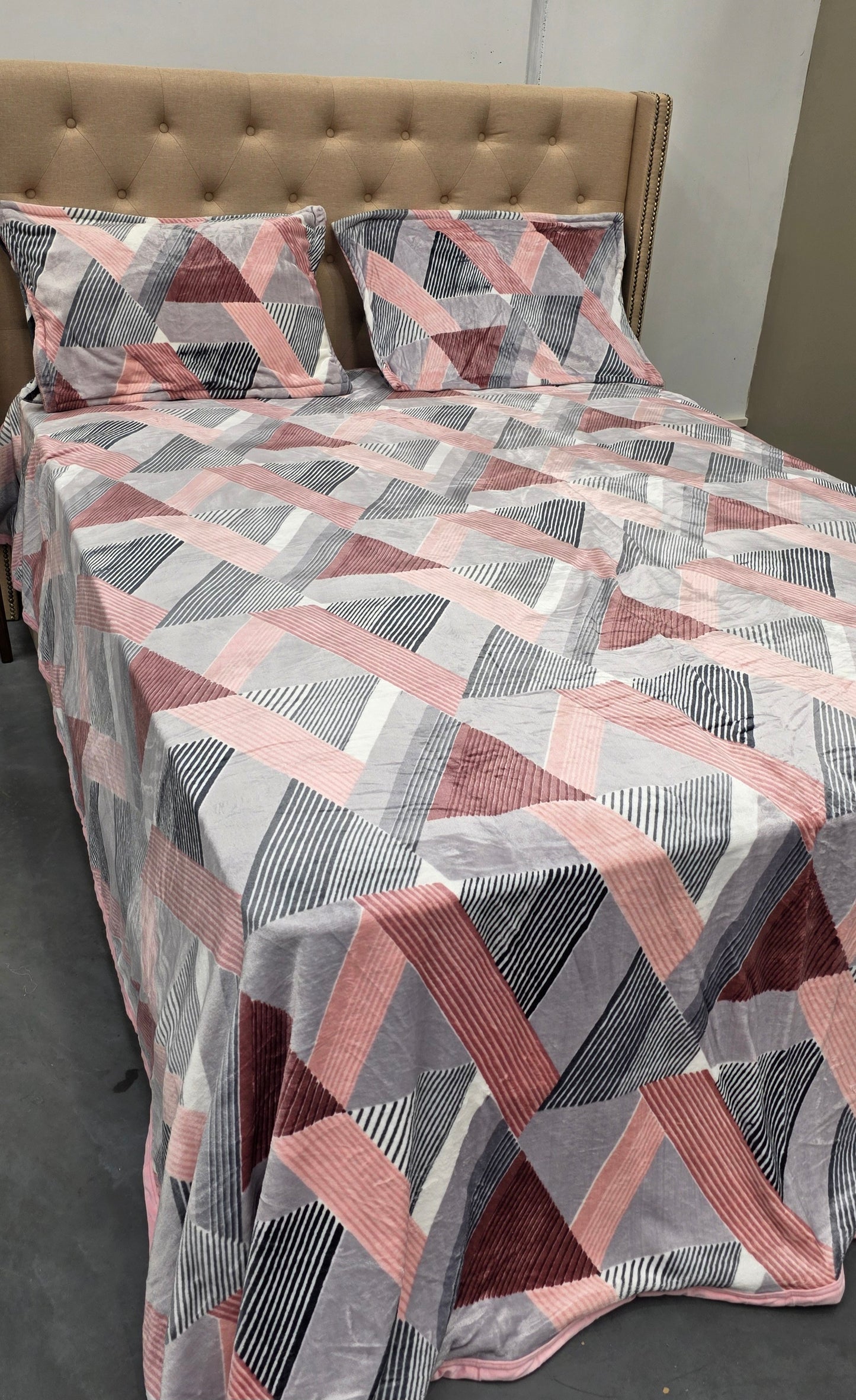 Warm Bedsheet Set