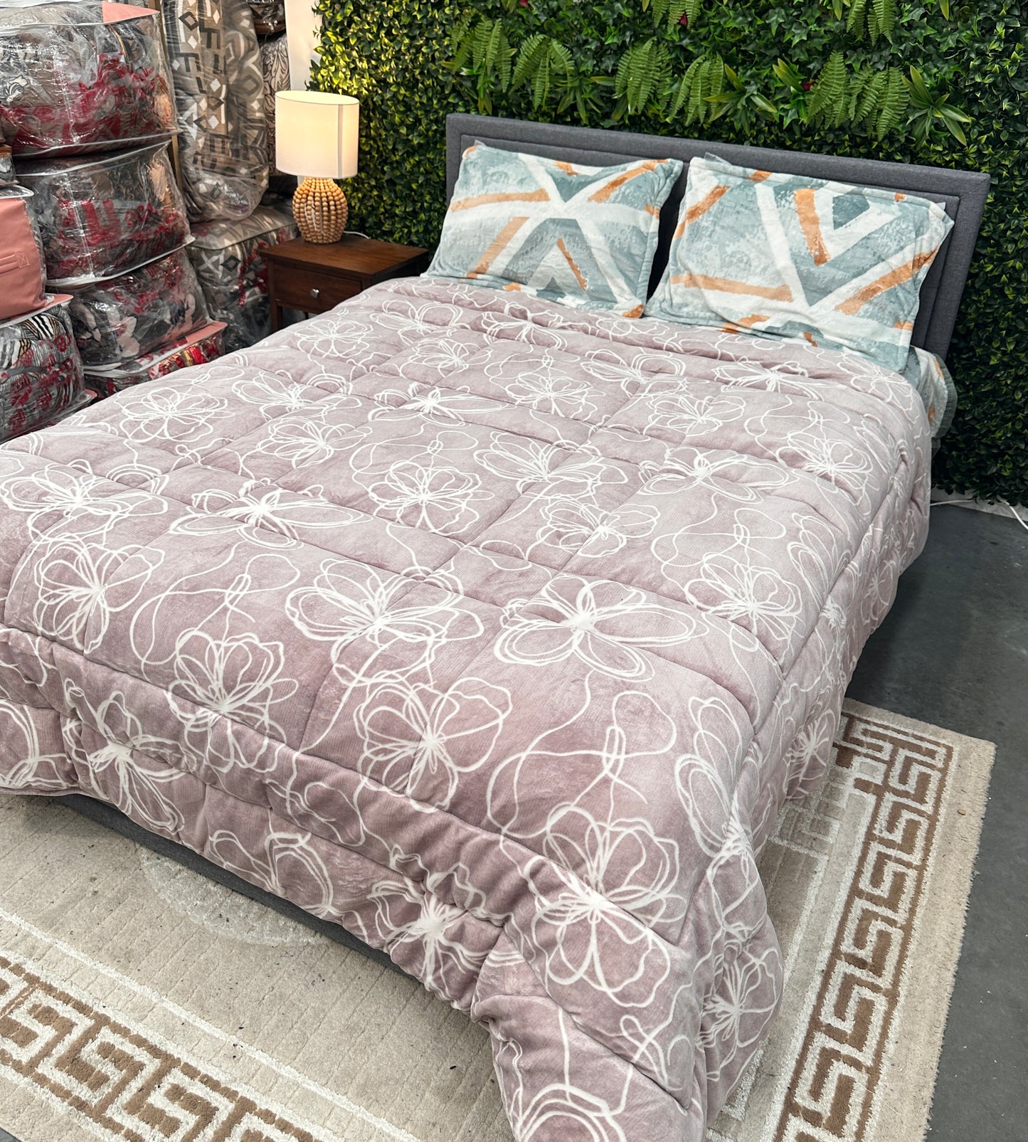Titlis Extra Plush Warm Quilt