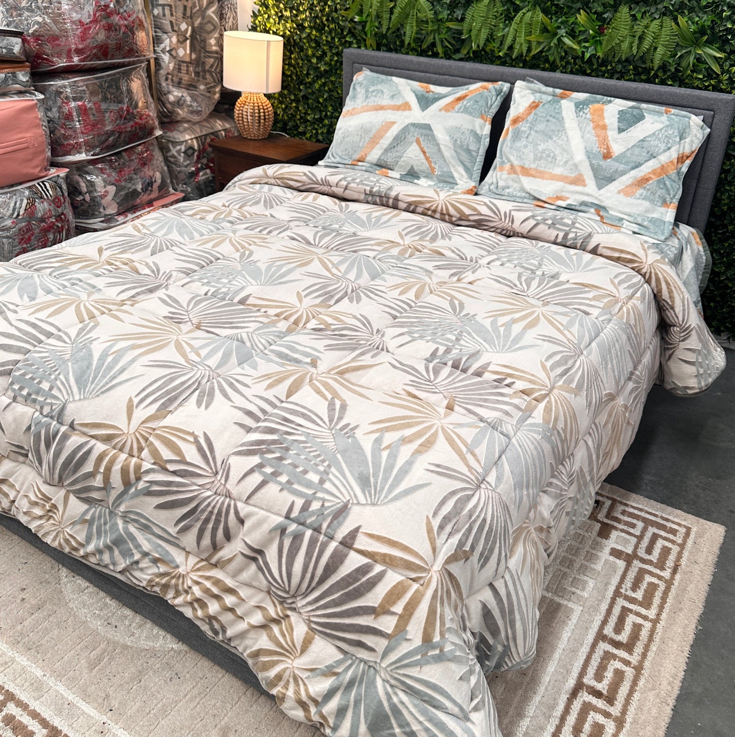Titlis Extra Plush Warm Quilt