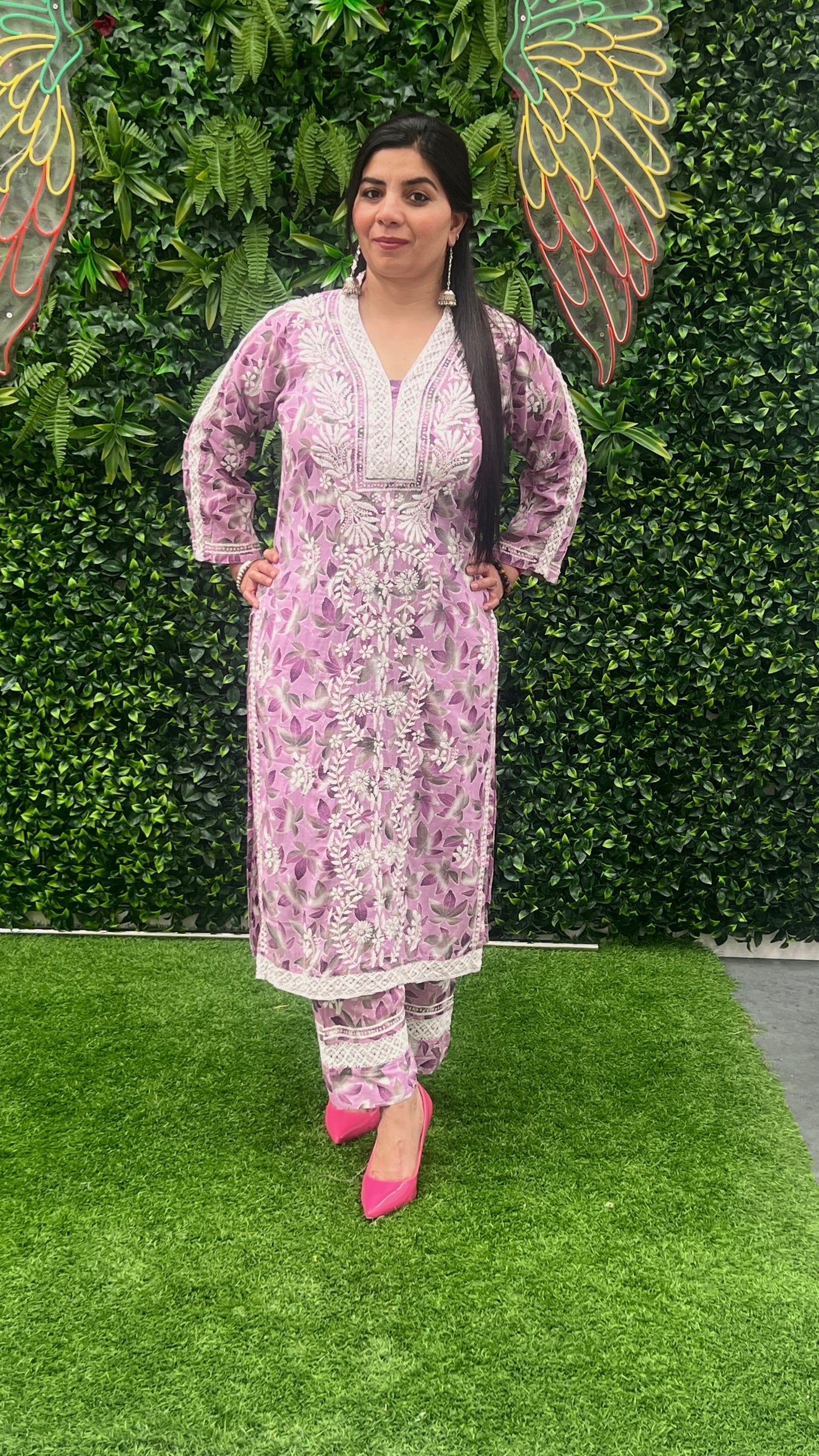 Mulmul Cotton Kurta & Pant Set in Chikankari Handwork