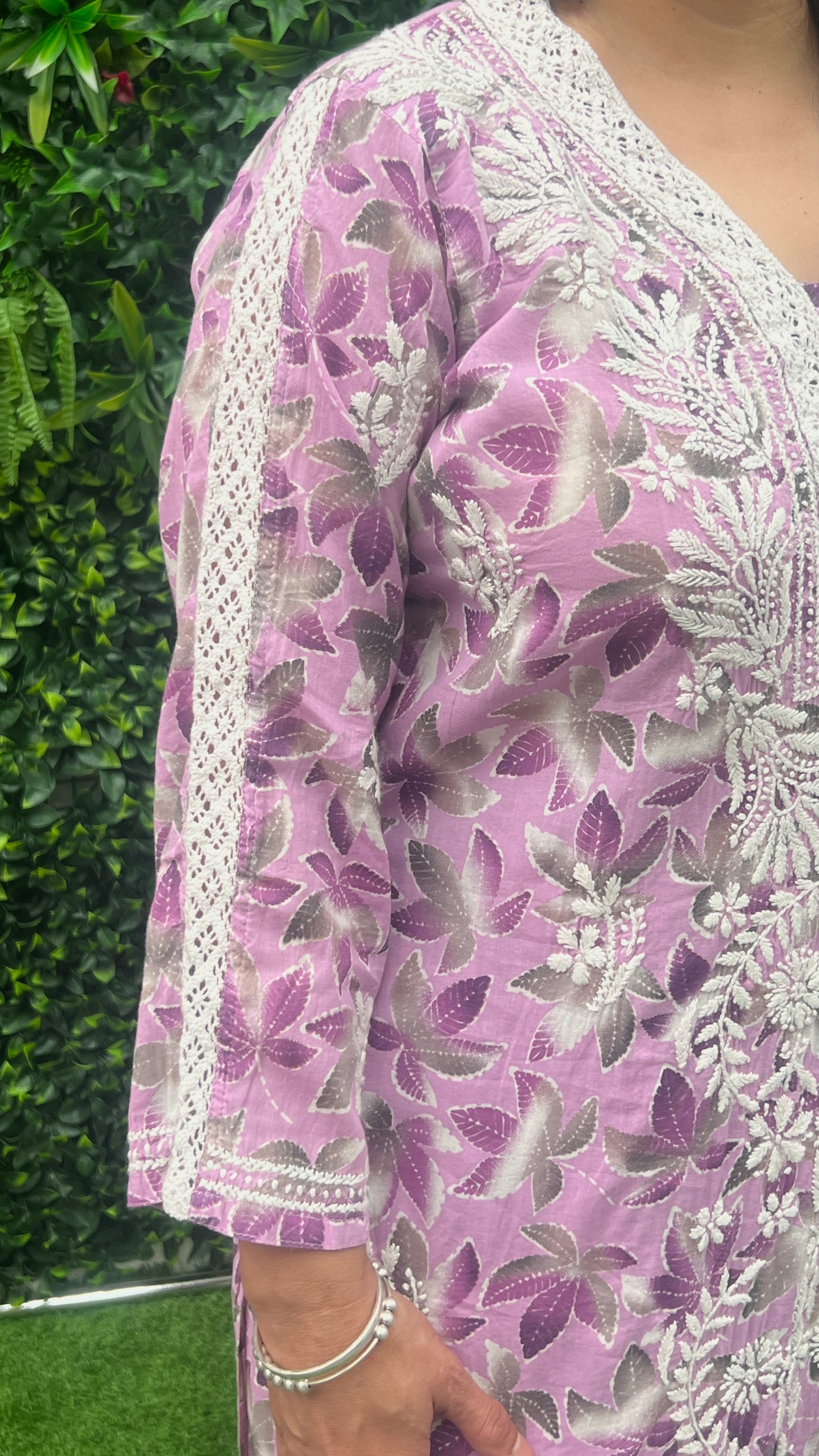 Mulmul Cotton Kurta & Pant Set in Chikankari Handwork