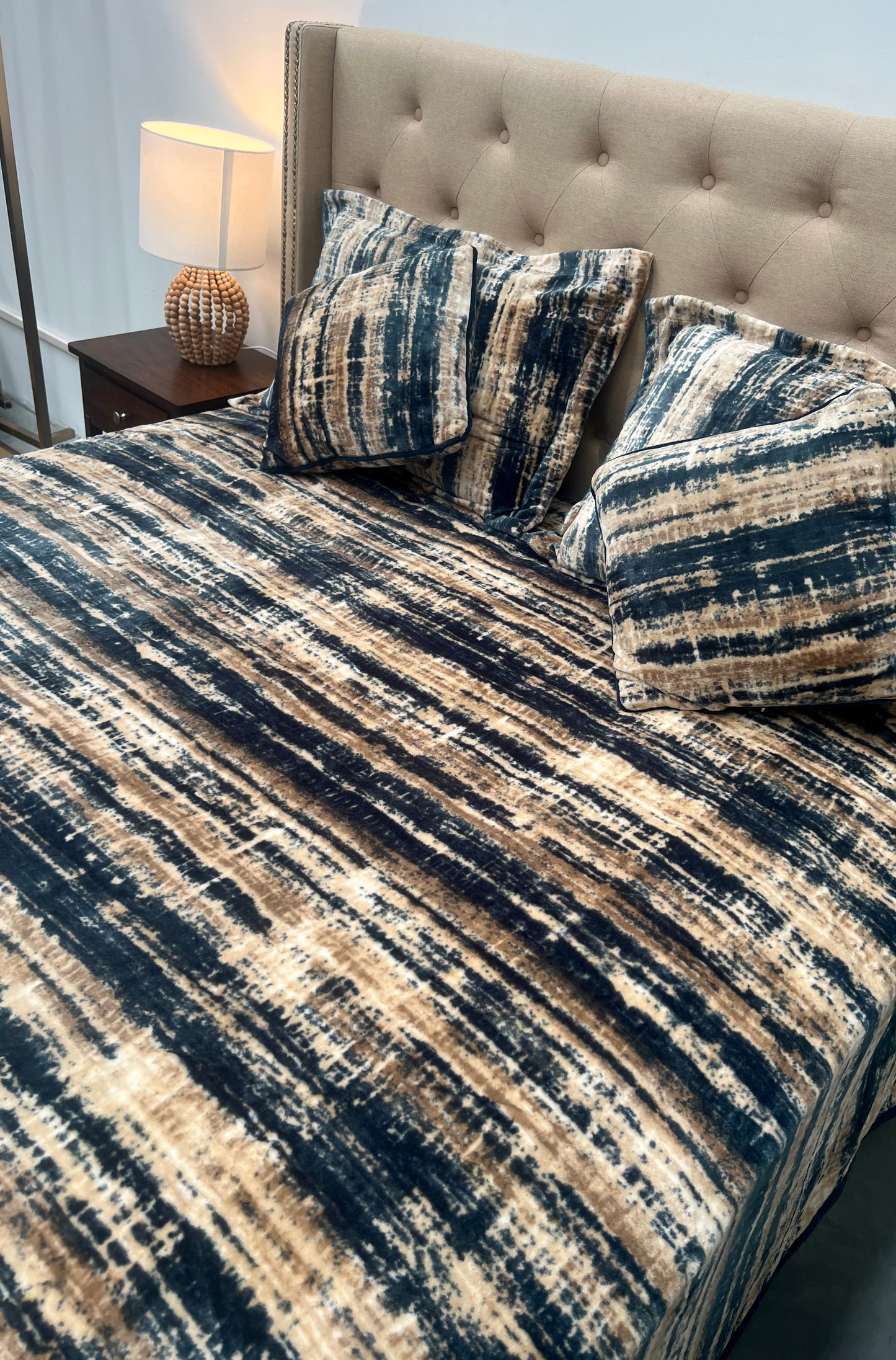 President Luxury 5 Pc Bedcover