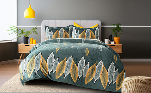 Fitted Plush Warm BedSheet - King Size