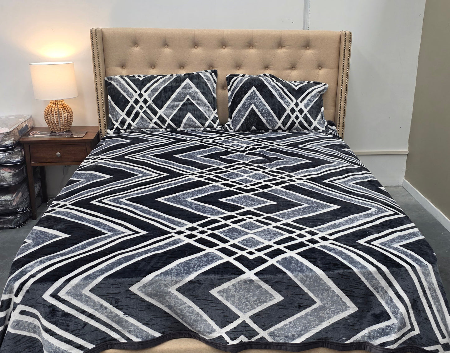 Warm Bedsheet Set
