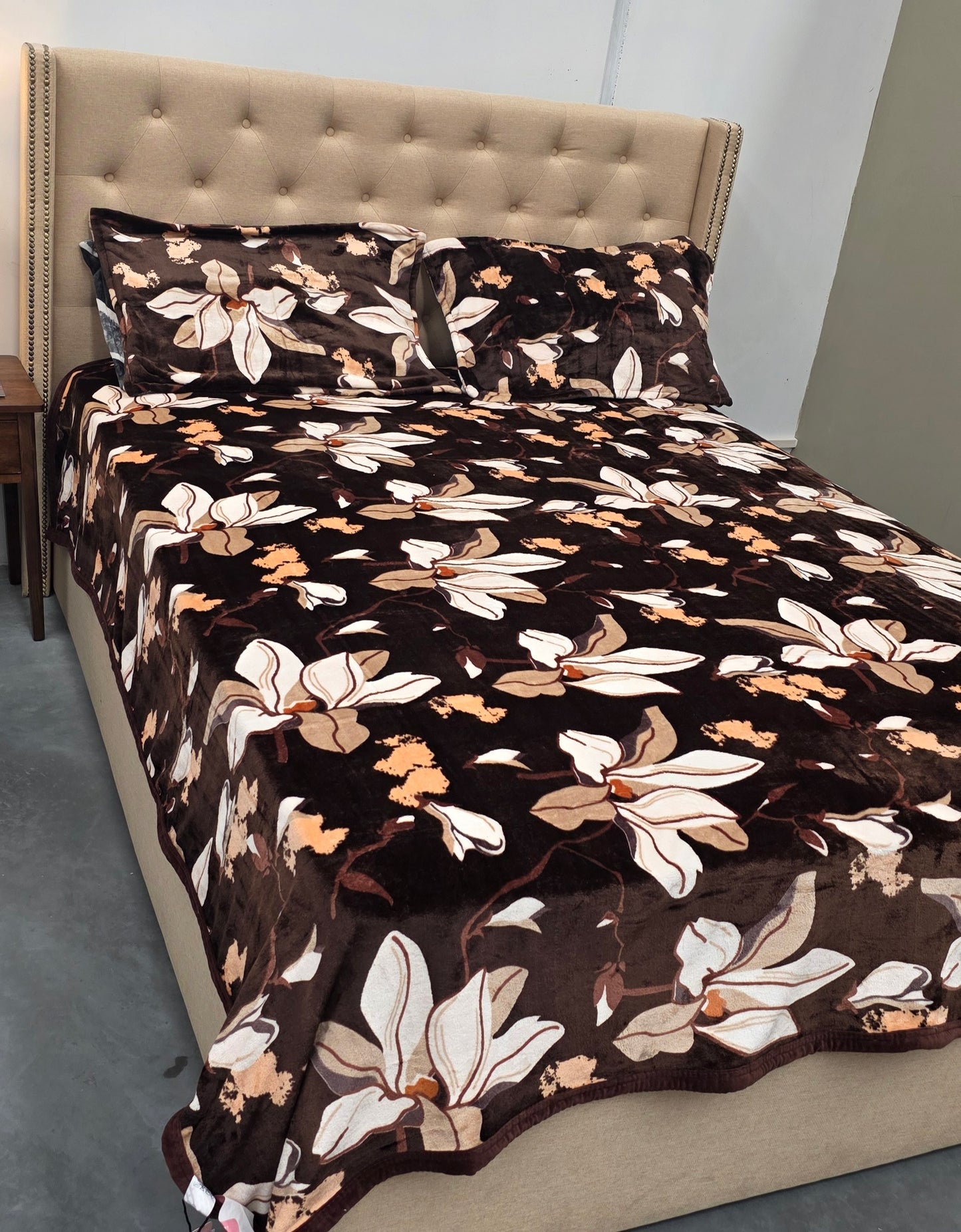Warm Bedsheet Set