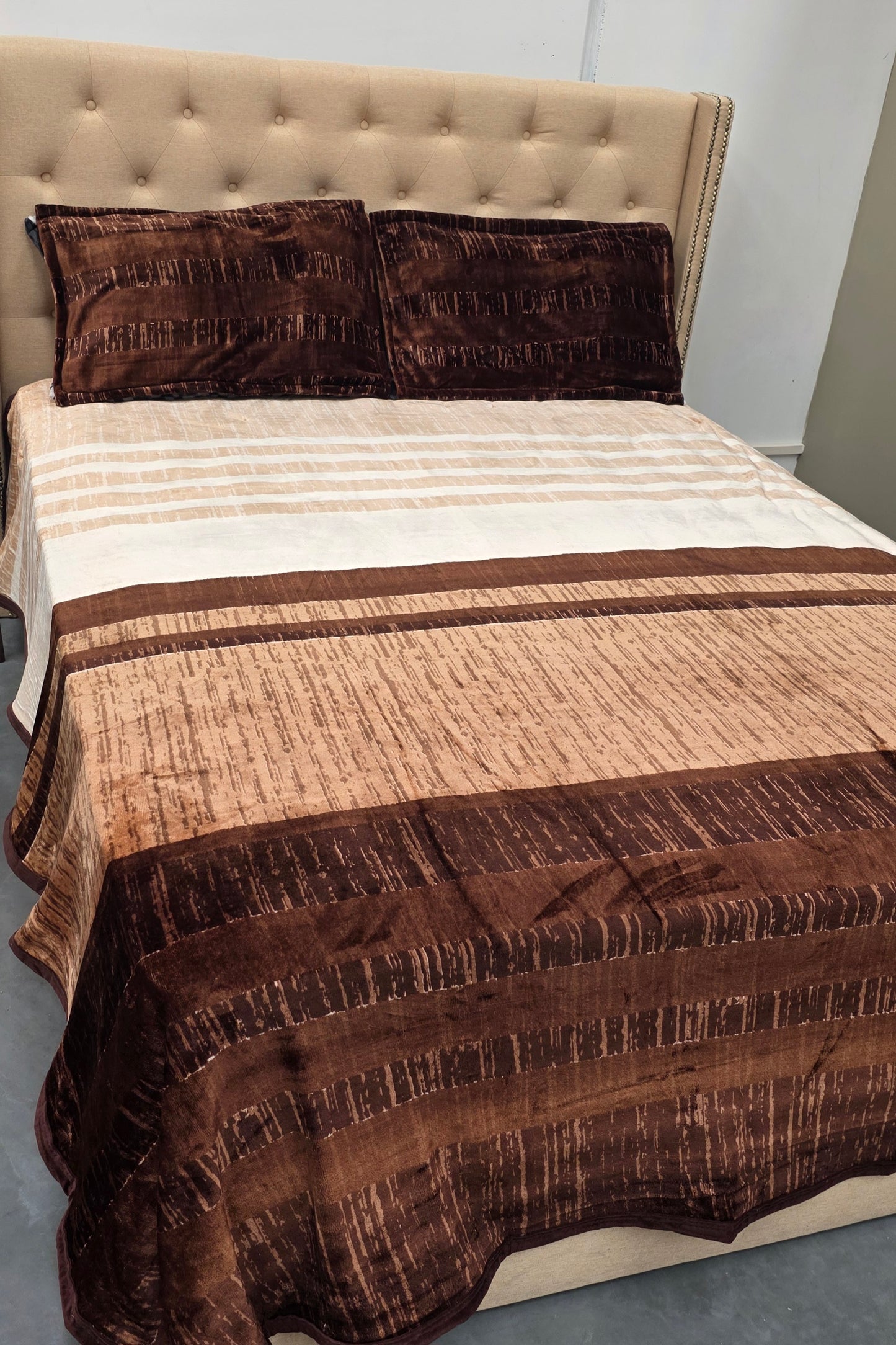 Warm Bedsheet Set
