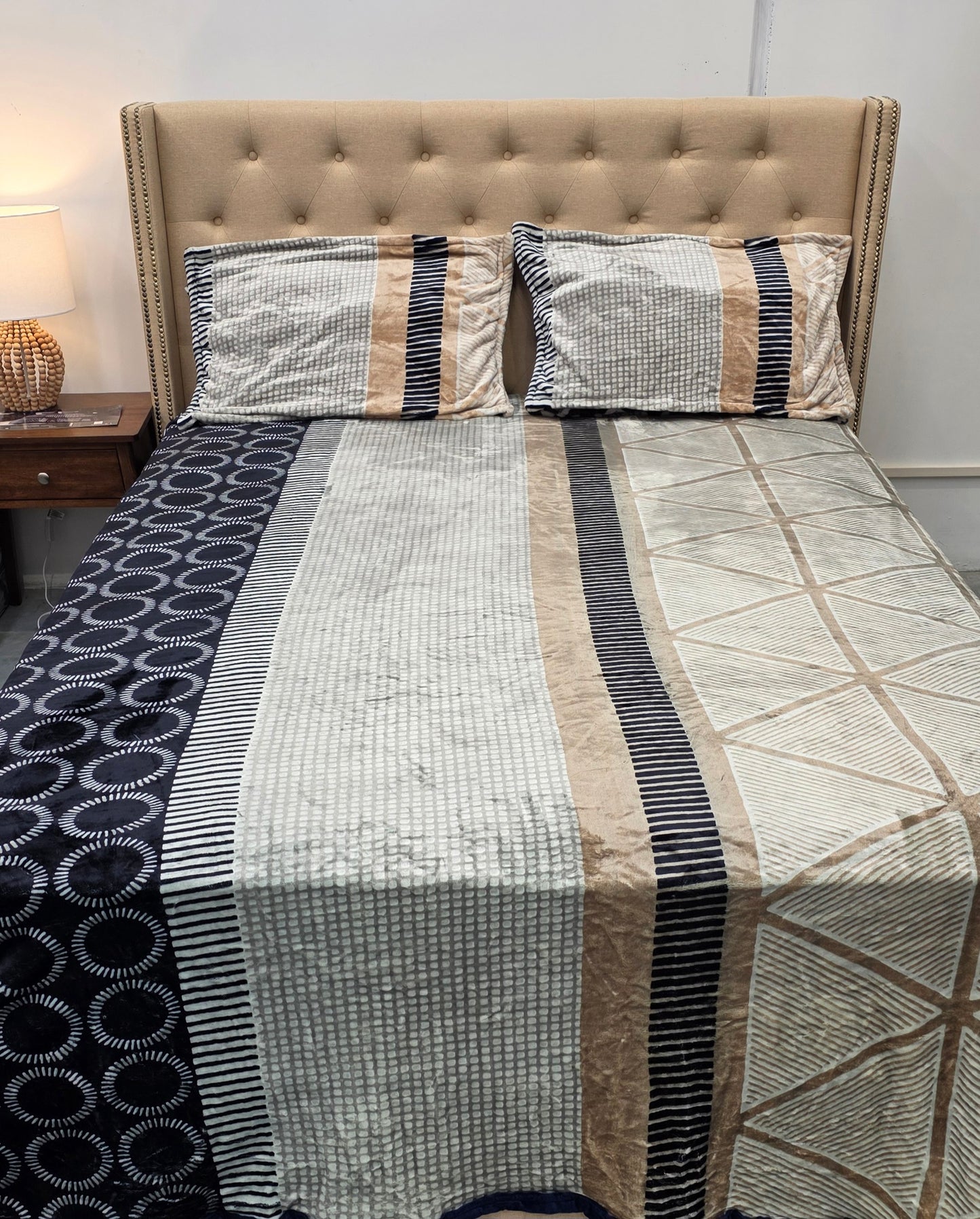 Warm Bedsheet Set