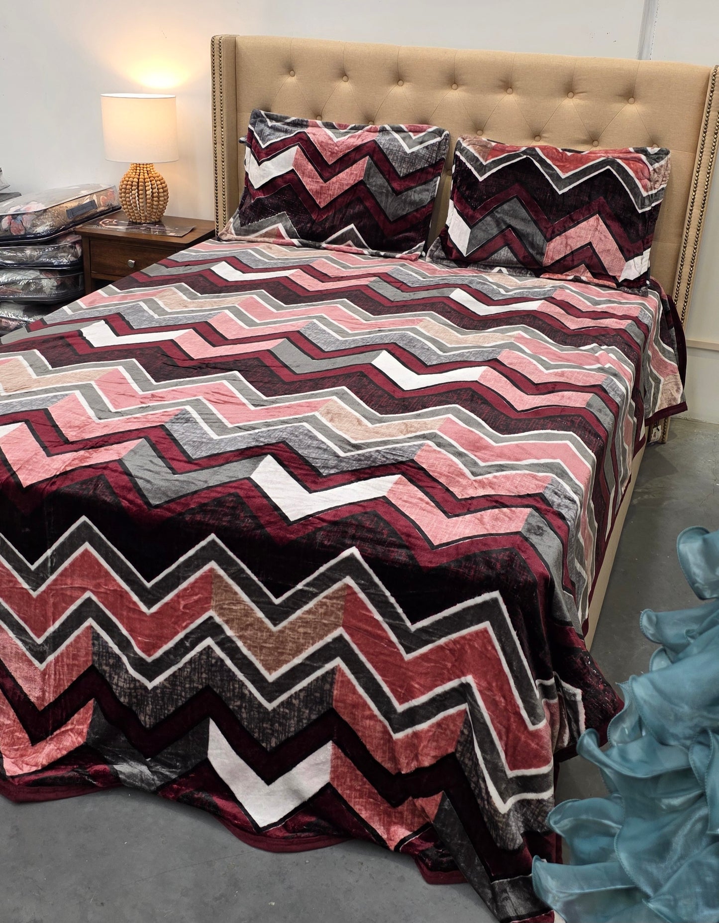 Warm Bedsheet Set