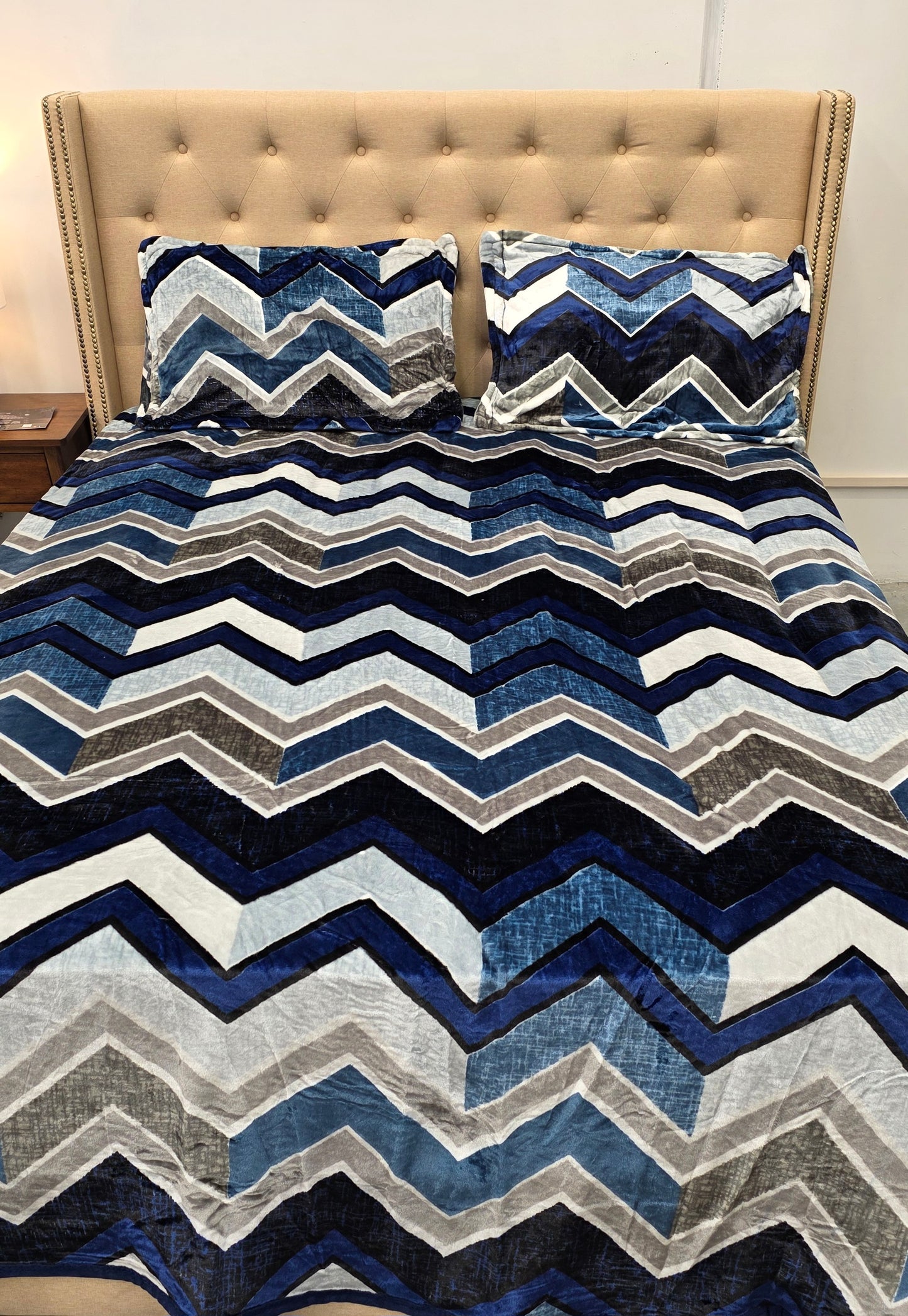 Warm Bedsheet Set