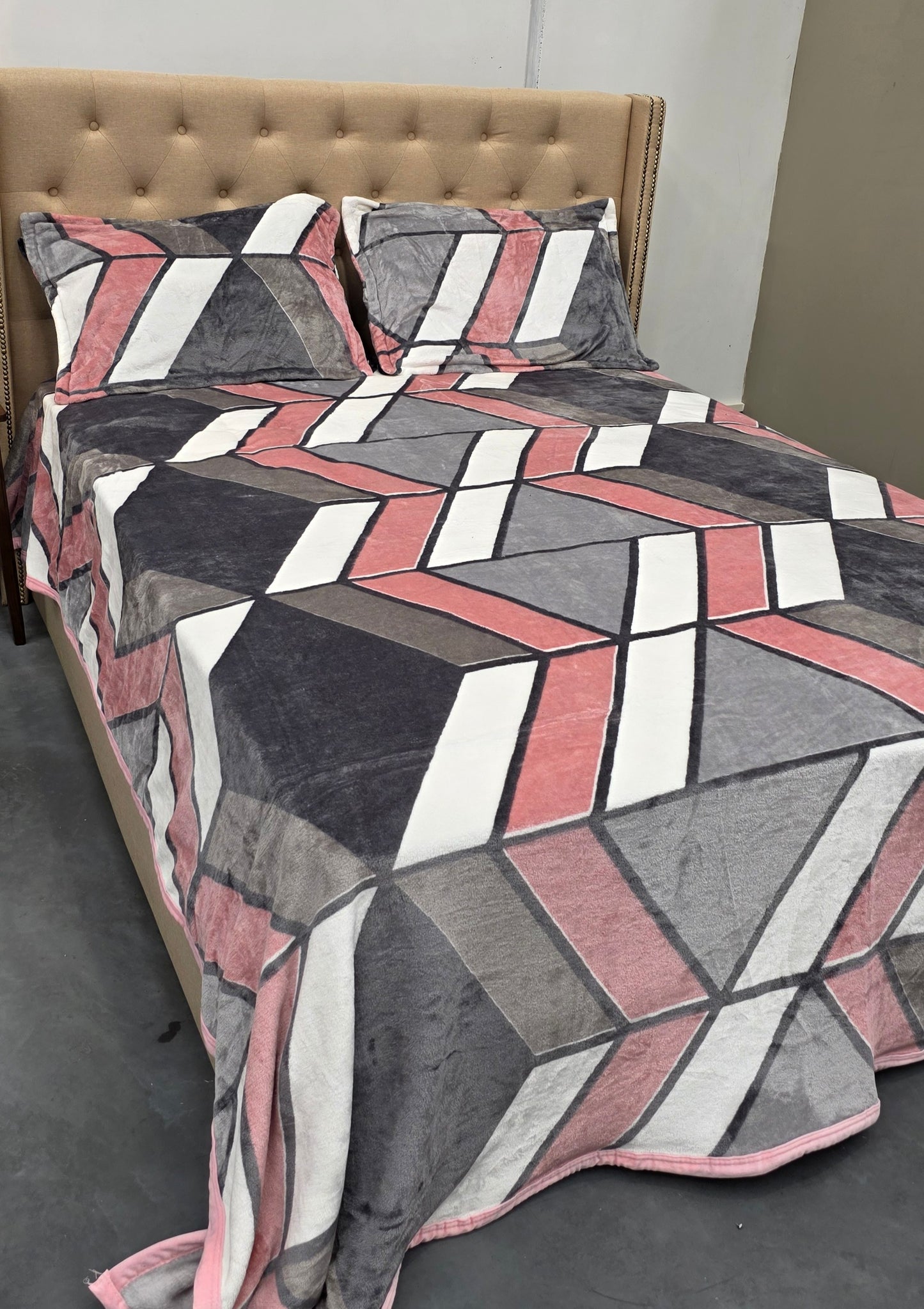 Warm Bedsheet Set