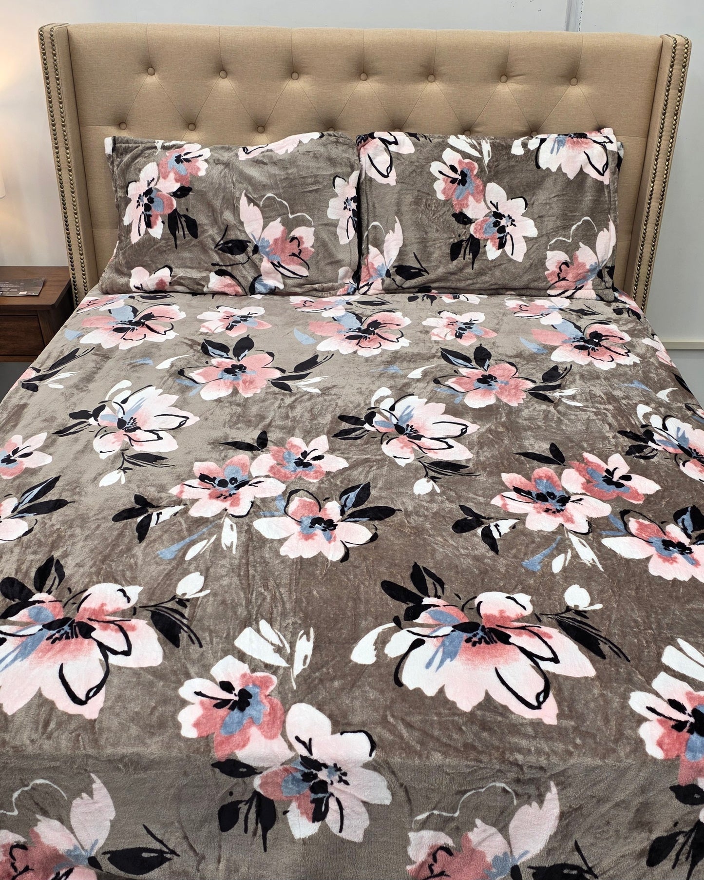 Warm Bedsheet Set