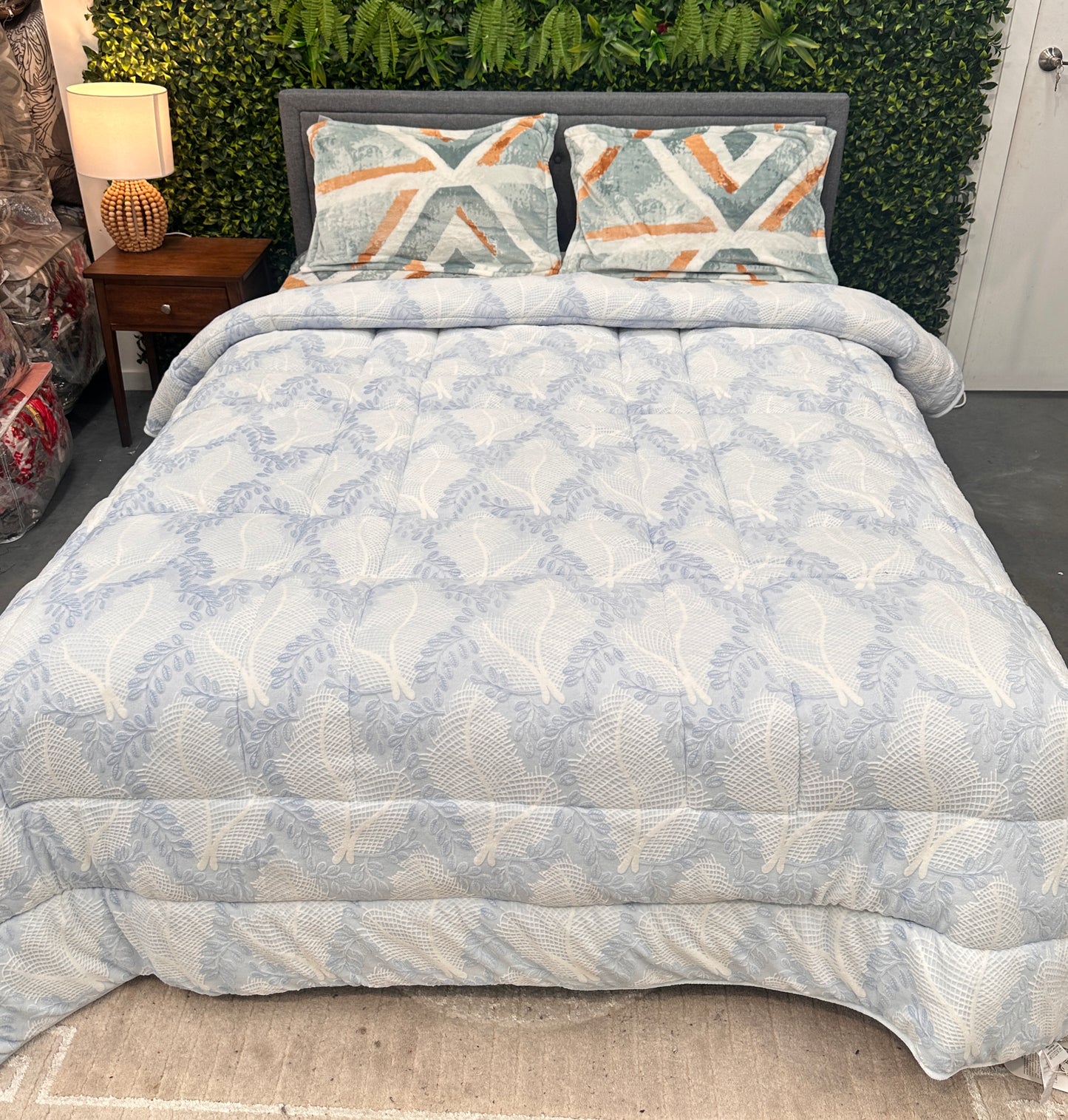 Titlis Extra Plush Warm Quilt