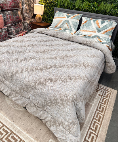 Titlis Extra Plush Warm Quilt