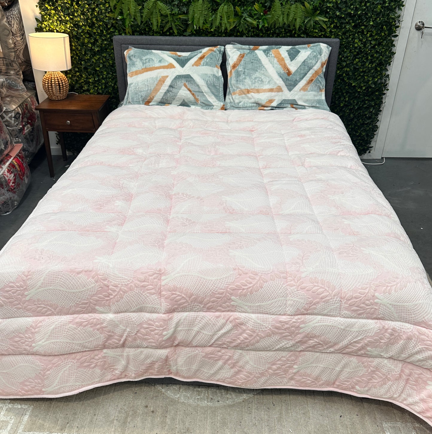 Titlis Extra Plush Warm Quilt
