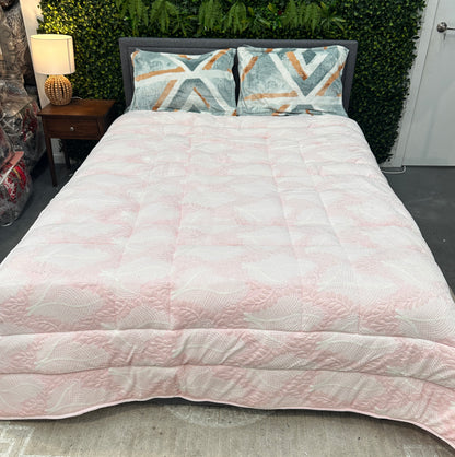 Titlis Extra Plush Warm Quilt