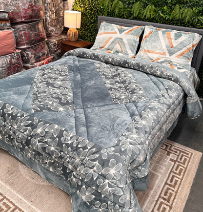 Titlis Extra Plush Warm Quilt