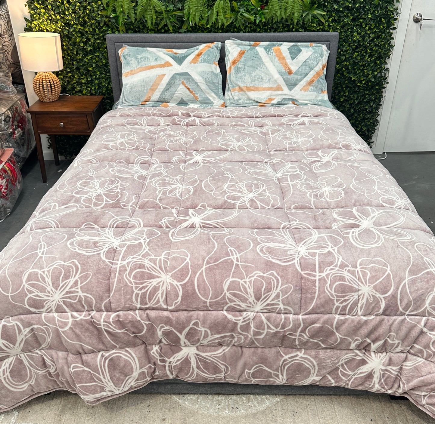 Titlis Extra Plush Warm Quilt