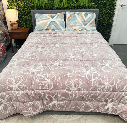 Titlis Extra Plush Warm Quilt