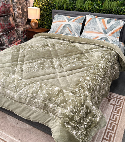 Titlis Extra Plush Warm Quilt