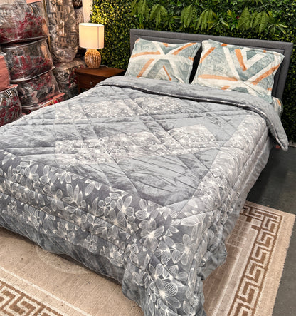 Titlis Extra Plush Warm Quilt