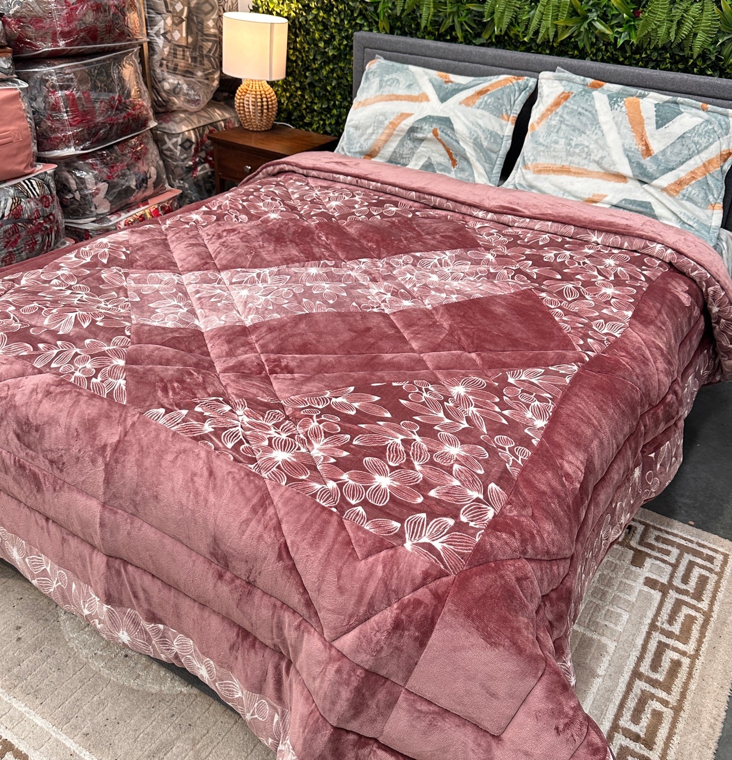 Titlis Extra Plush Warm Quilt