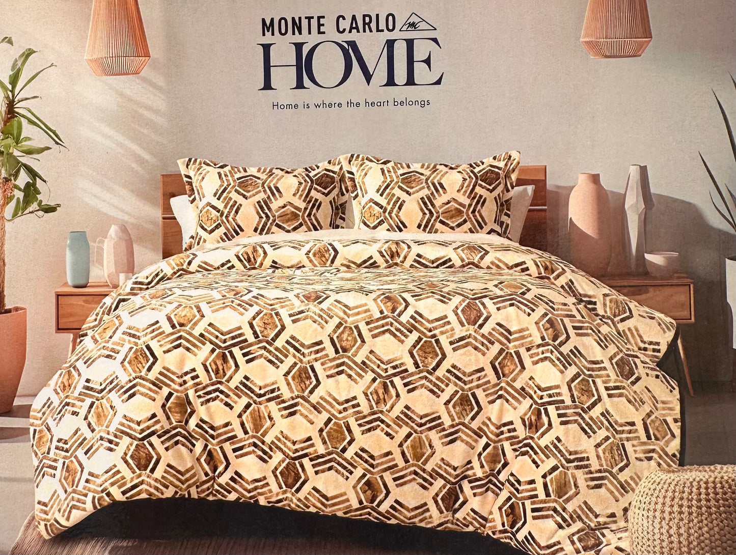 Monte Carlo Premium Luxury 4Pc Quilt Set